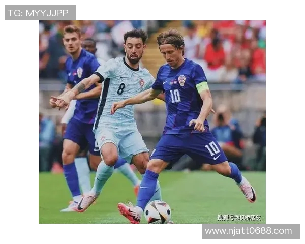 亚特兰大与达拉斯的精彩对决结果揭晓,球迷热议比赛亮点与精彩瞬间 亚特兰大与达拉斯的精彩对决结果揭晓,球迷热议比赛亮点与精彩瞬间