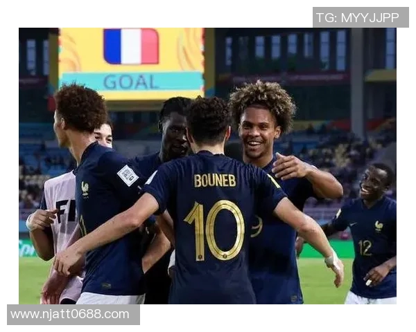 德国与意大利激战14决赛谁将晋级争夺世界杯荣耀 德国与意大利激战14决赛谁将晋级争夺世界杯荣耀