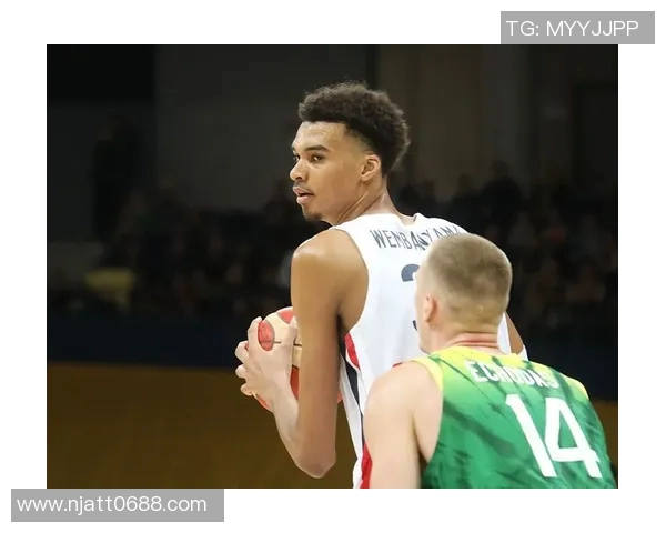 文班亚马法国队首秀狂砍27分轻取意大利吸引NBA球探关注 文班亚马法国队首秀狂砍27分轻取意大利吸引NBA球探关注