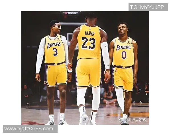 湖人对阵活塞精彩直播全程回顾与赛后分析尽在这里