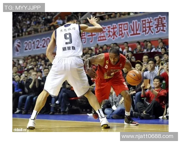 CBA激战广东队迎战青岛麦迪全力争胜展现篮球魅力 CBA激战广东队迎战青岛麦迪全力争胜展现篮球魅力