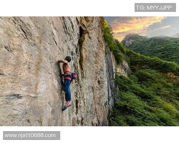 杭州攀岩队在极限运动会中的耐力表现分析与点评MBA