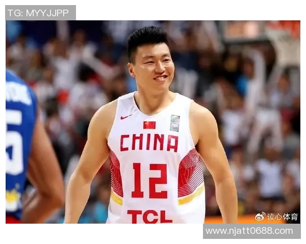 李根:从篮球场上的闪耀明星到社会责任的践行者之路