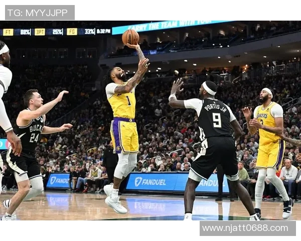 湖人对决雄鹿2021赛季精彩回顾与精彩瞬间分析 湖人对决雄鹿2021赛季精彩回顾与精彩瞬间分析